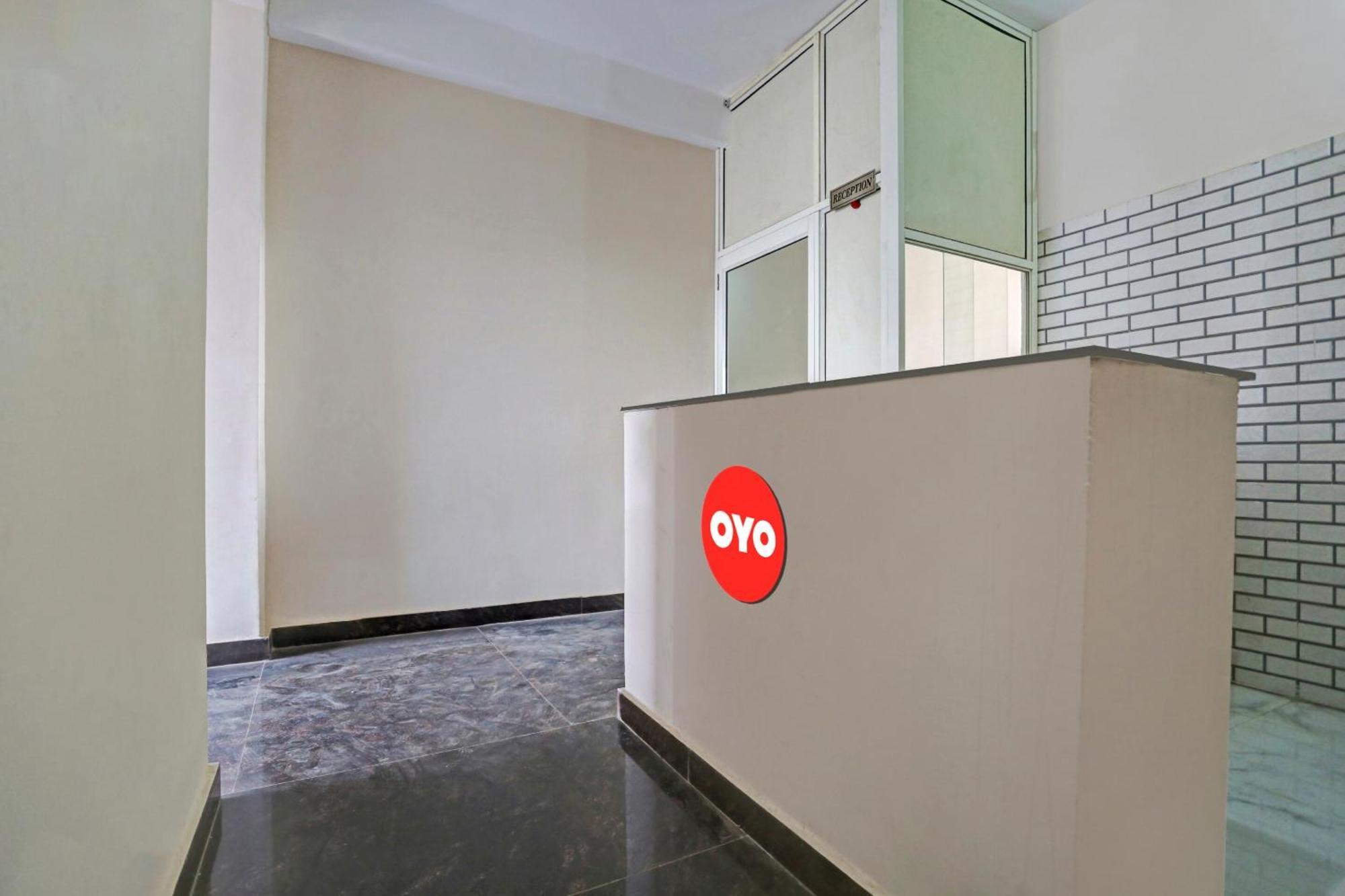 Hotel O Arya Residency Gurgaon Exterior photo